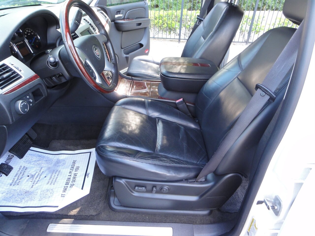 2007 Cadillac Escalade ESV Premium - Photo 32 - Deland, FL 32720