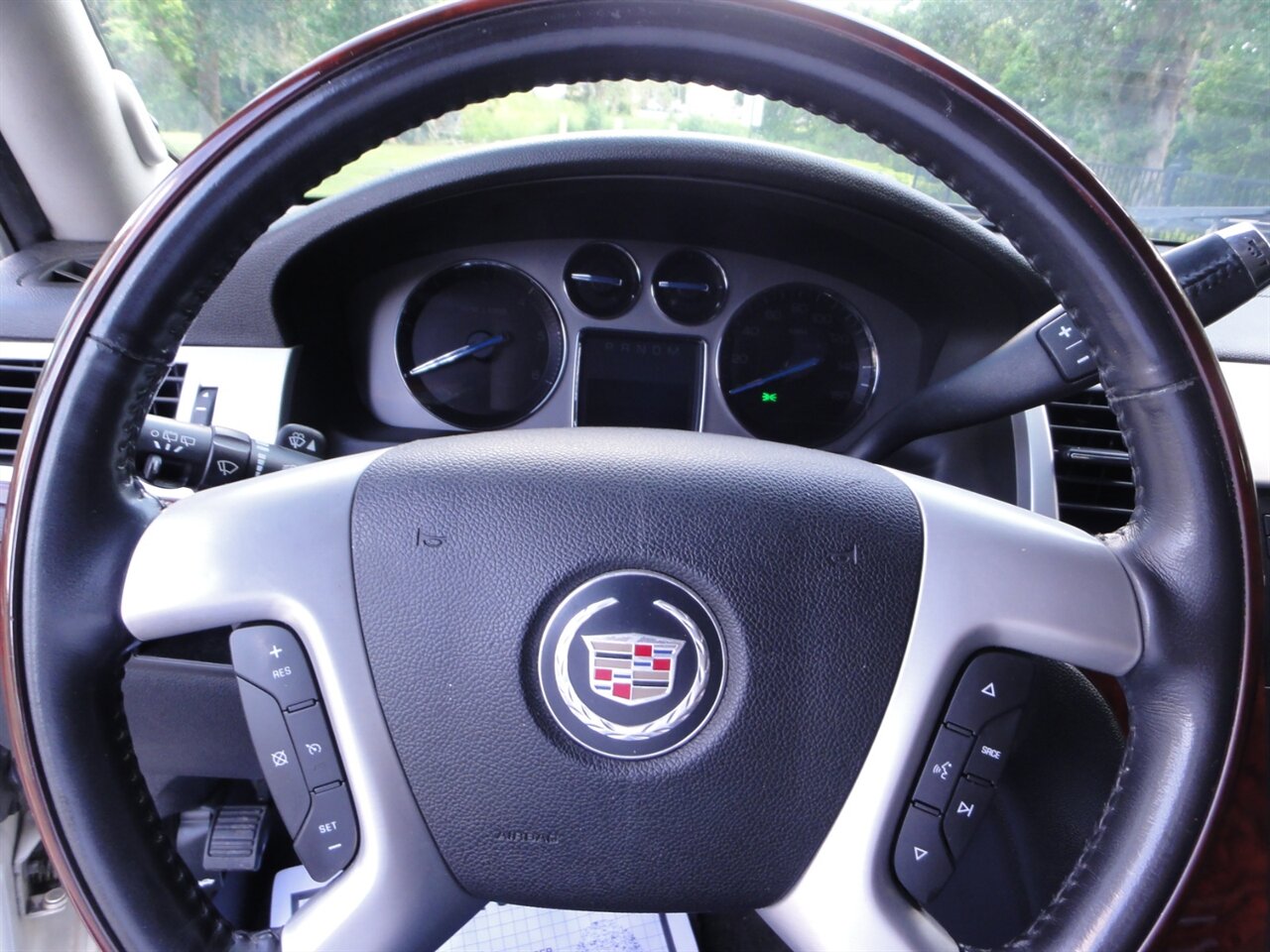 2007 Cadillac Escalade ESV Premium - Photo 46 - Deland, FL 32720
