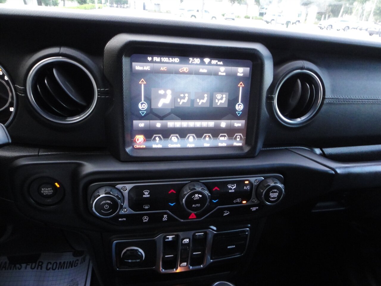 2018 Jeep Wrangler Unlimited Sahara  Premium - Photo 57 - Deland, FL 32720