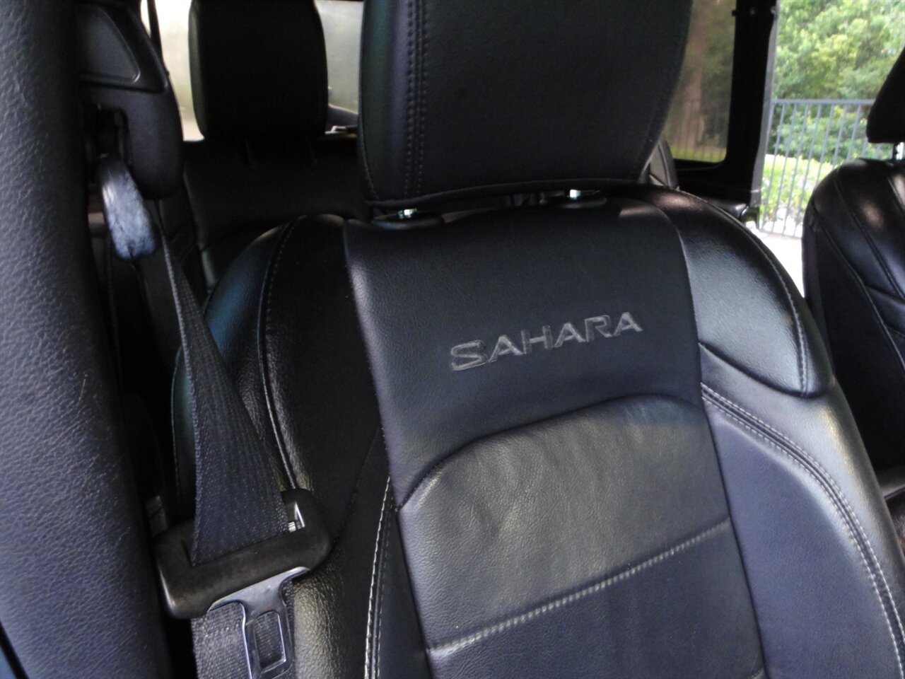 2018 Jeep Wrangler Unlimited Sahara  Premium - Photo 49 - Deland, FL 32720