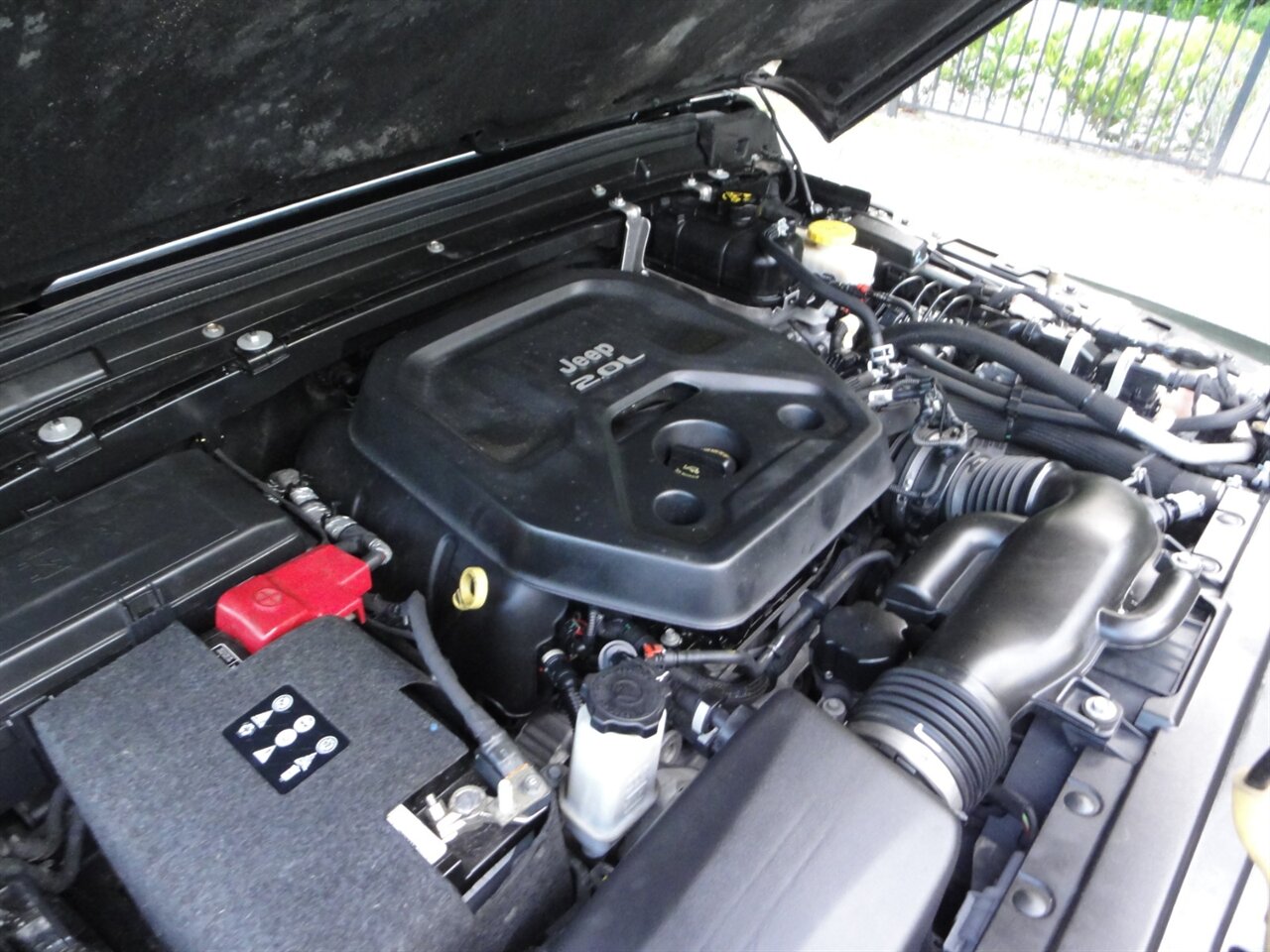 2018 Jeep Wrangler Unlimited Sahara  Premium - Photo 29 - Deland, FL 32720