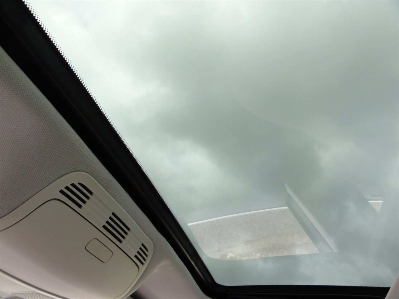 2009 Volkswagen Passat Komfort   - Photo 51 - Deland, FL 32720