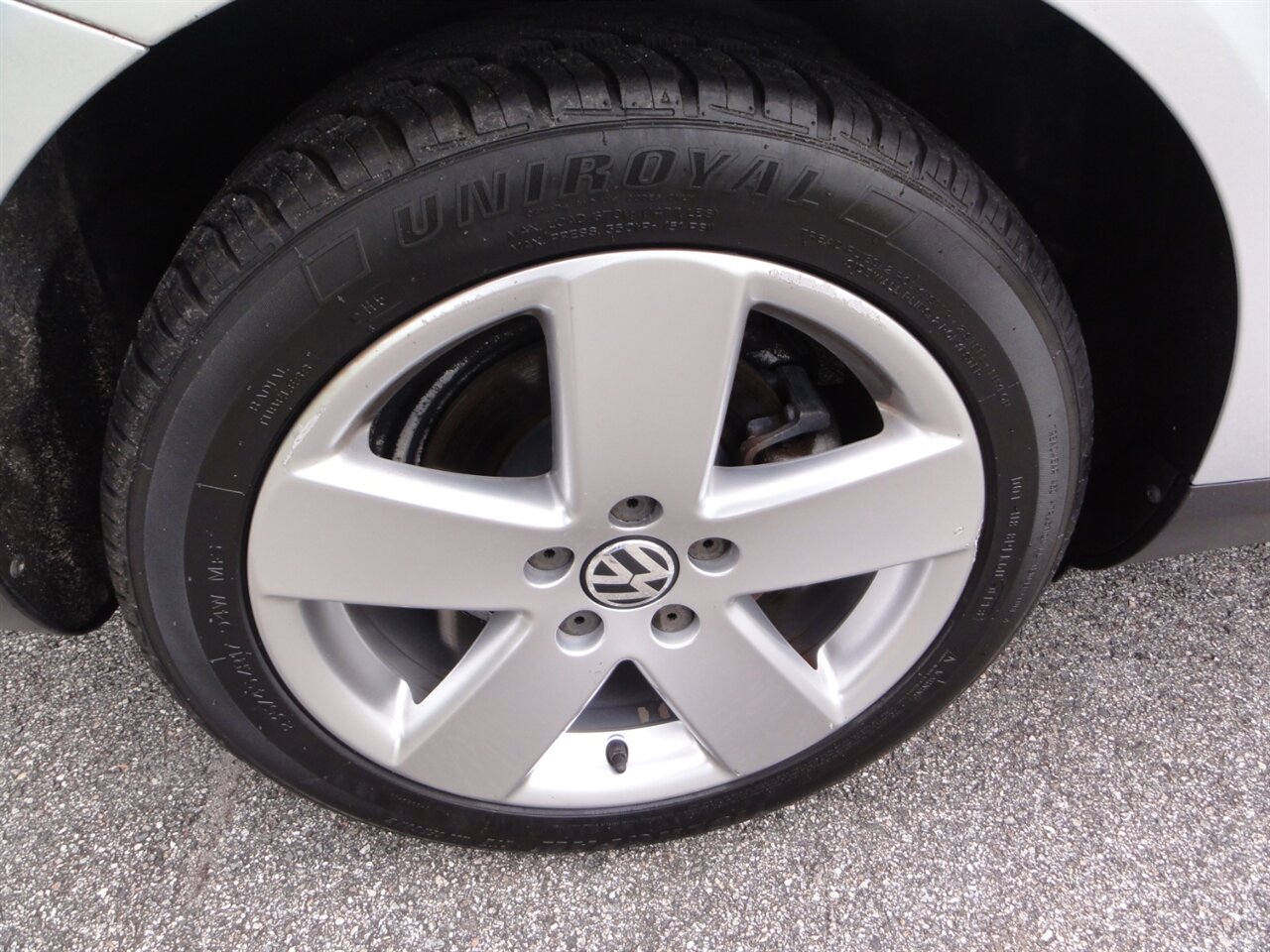 2009 Volkswagen Passat Komfort   - Photo 23 - Deland, FL 32720