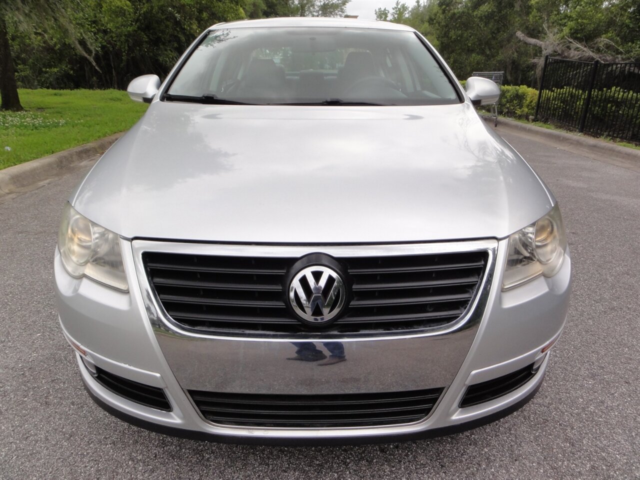 2009 Volkswagen Passat Komfort   - Photo 5 - Deland, FL 32720