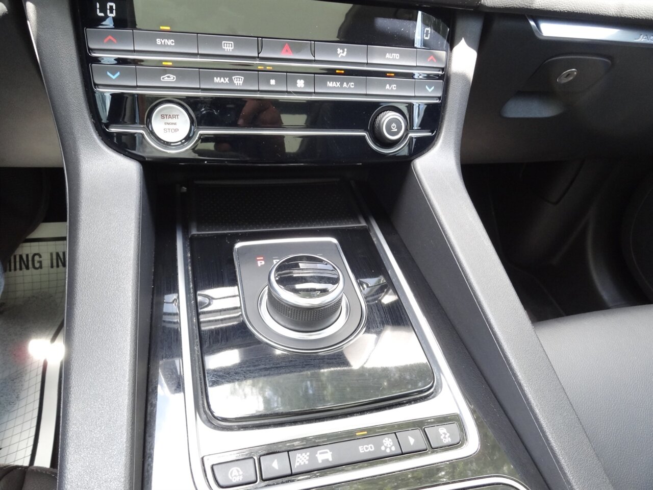 2019 Jaguar F-PACE 25t Premium   - Photo 64 - Deland, FL 32720