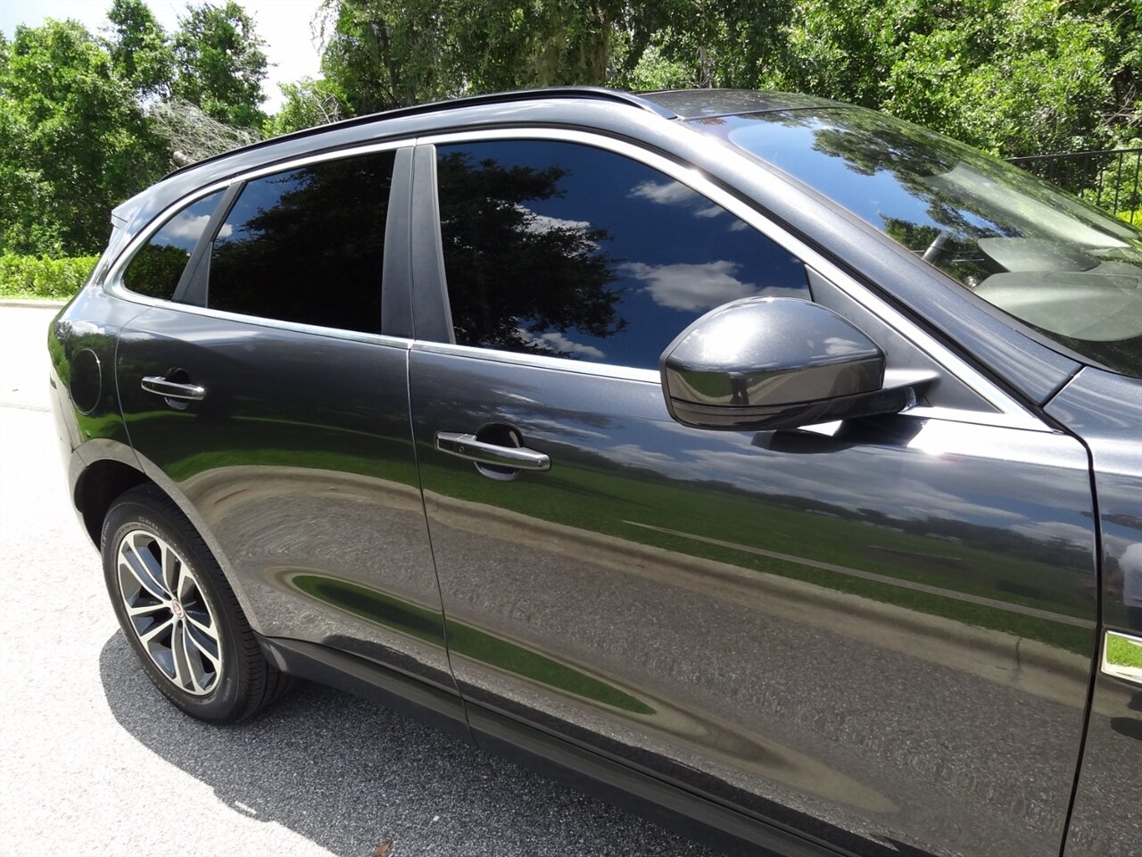 2019 Jaguar F-PACE 25t Premium   - Photo 10 - Deland, FL 32720