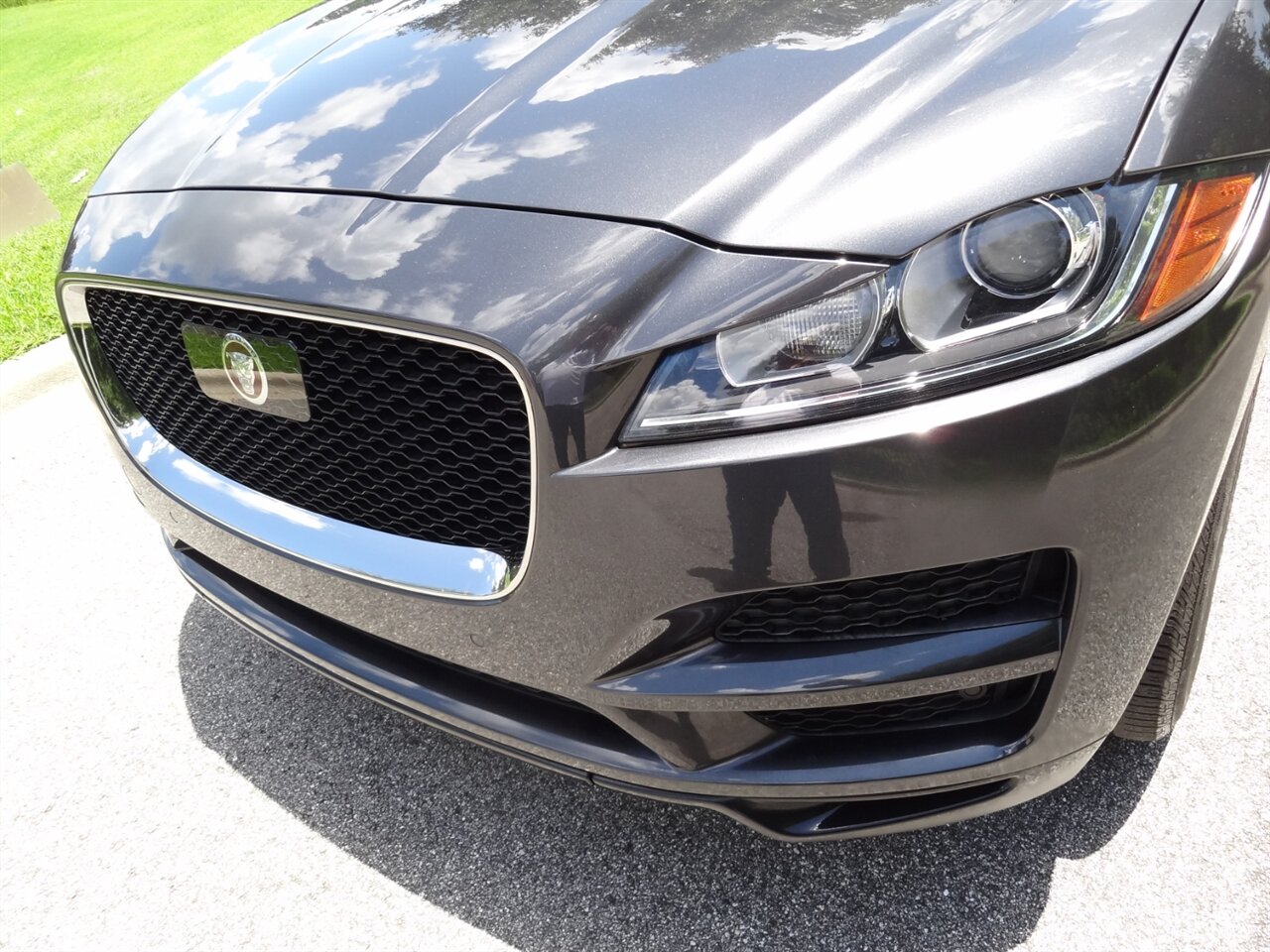 2019 Jaguar F-PACE 25t Premium   - Photo 7 - Deland, FL 32720