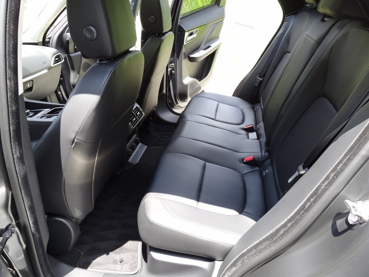 2019 Jaguar F-PACE 25t Premium   - Photo 37 - Deland, FL 32720