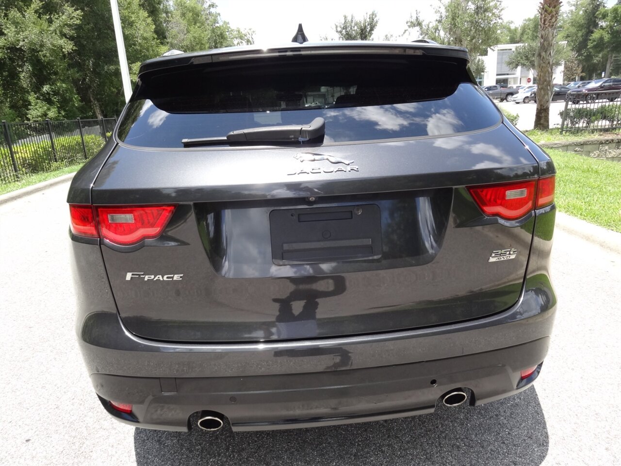 2019 Jaguar F-PACE 25t Premium   - Photo 14 - Deland, FL 32720