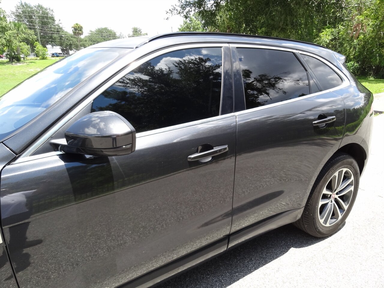 2019 Jaguar F-PACE 25t Premium   - Photo 11 - Deland, FL 32720
