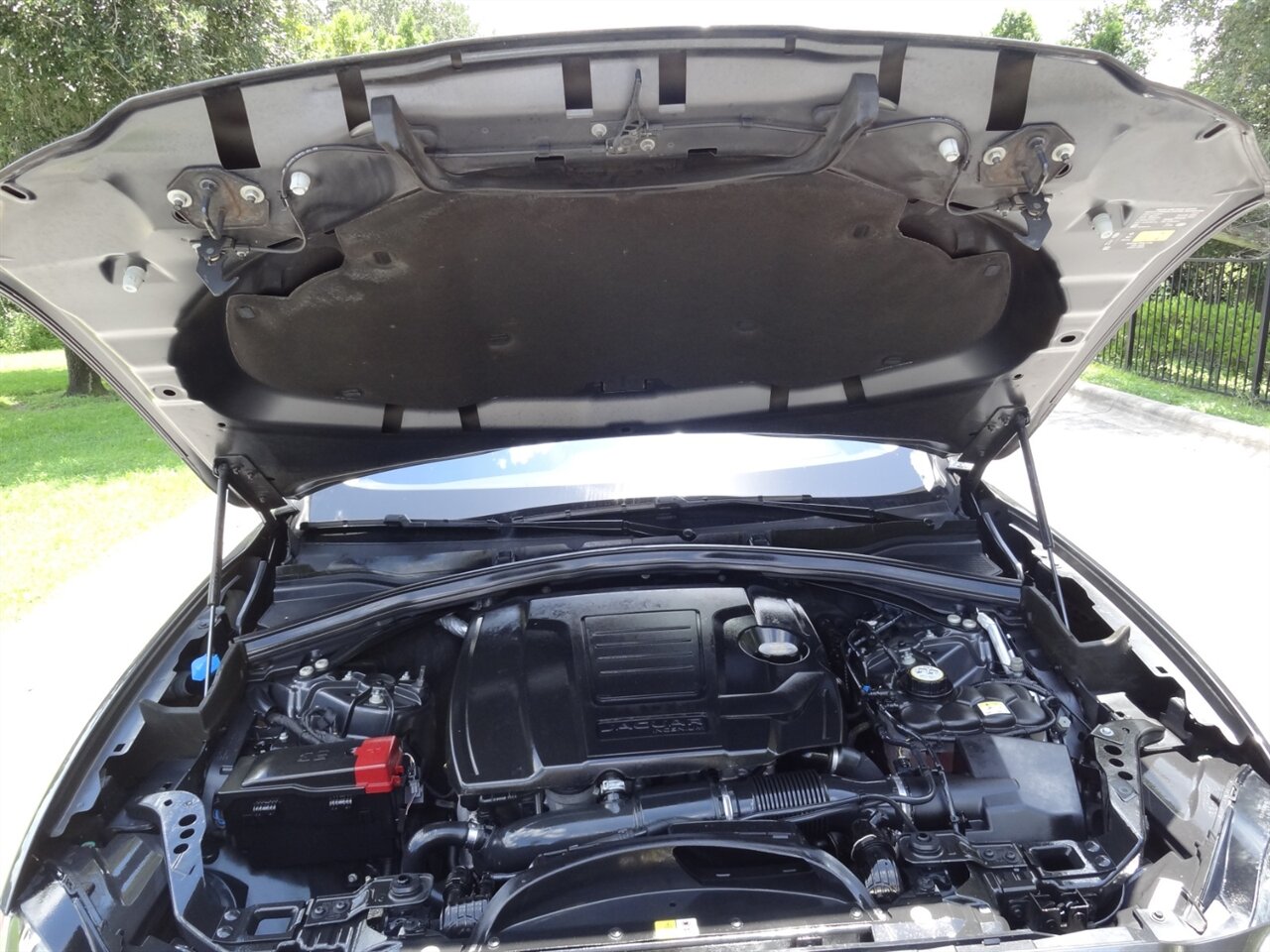 2019 Jaguar F-PACE 25t Premium   - Photo 27 - Deland, FL 32720
