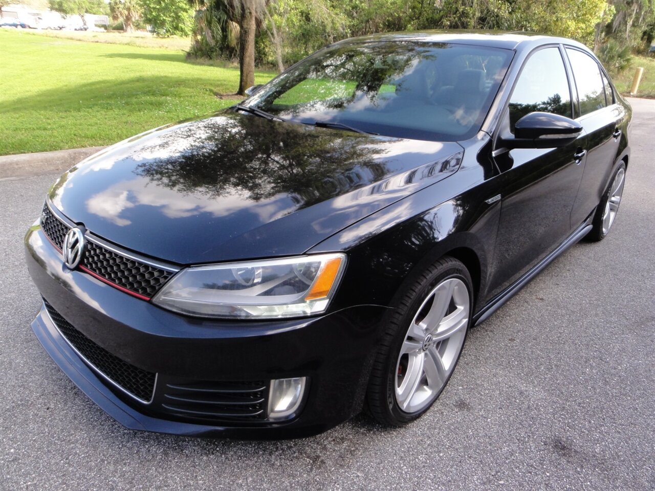 2014 Volkswagen Jetta GLI PZEV   - Photo 2 - Deland, FL 32720