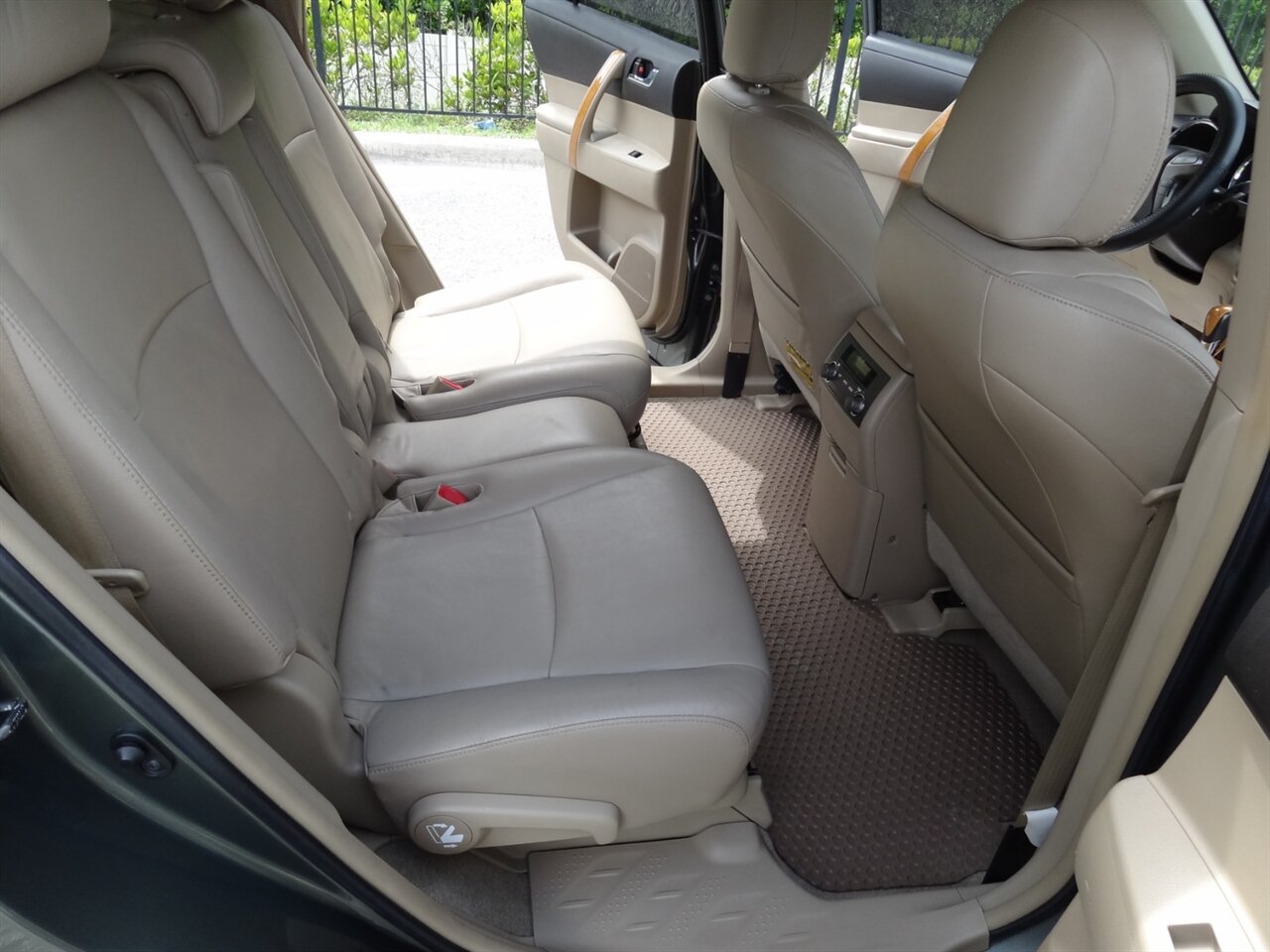 2008 Toyota Highlander Hybrid Limited - Photo 44 - Deland, FL 32720