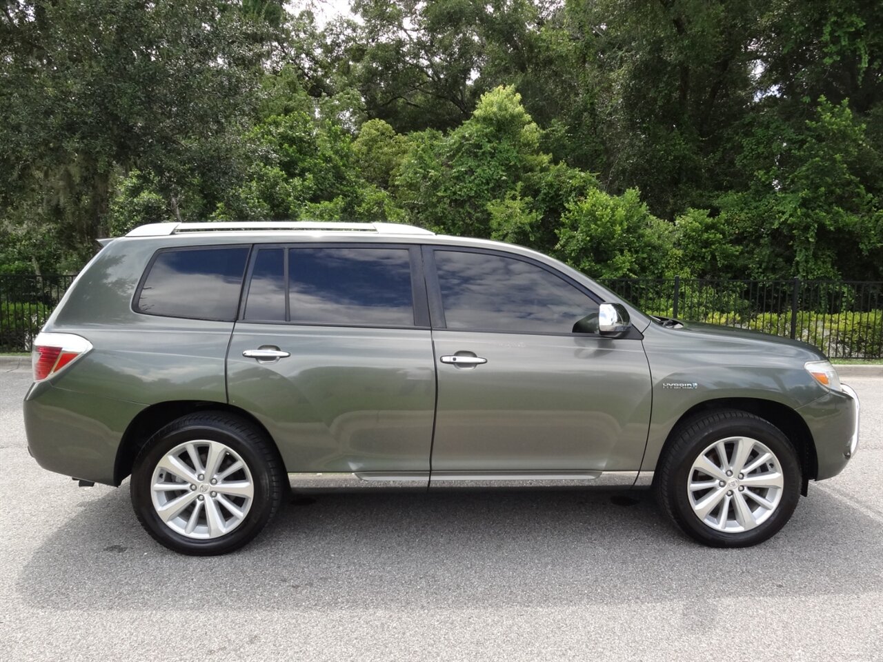 2008 Toyota Highlander Hybrid Limited - Photo 15 - Deland, FL 32720