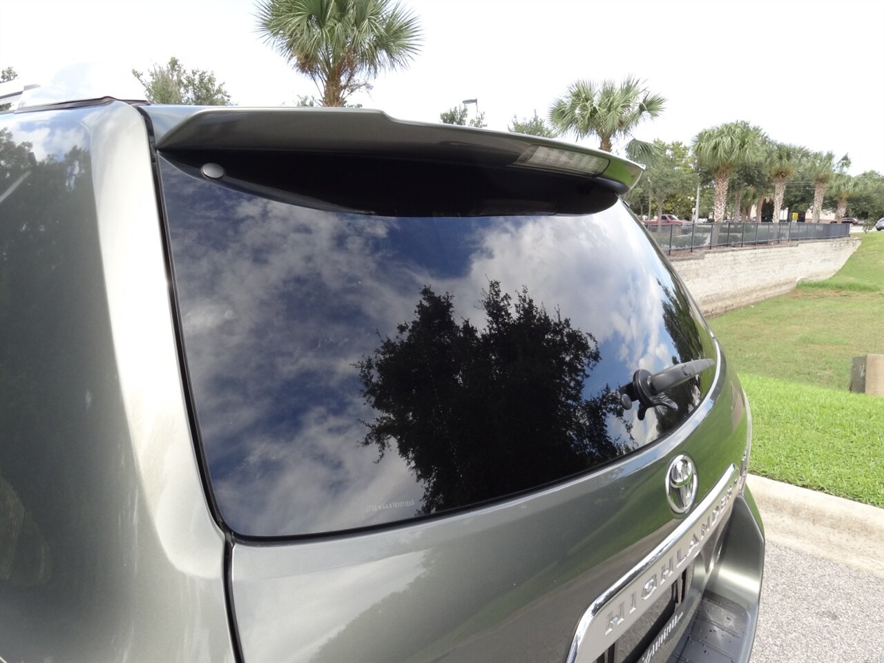 2008 Toyota Highlander Hybrid Limited - Photo 22 - Deland, FL 32720