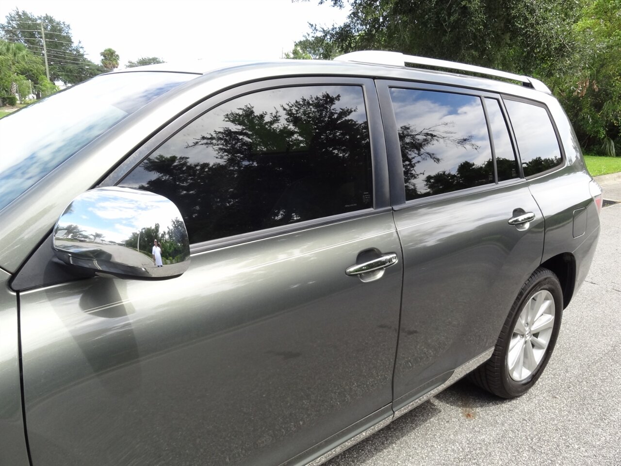 2008 Toyota Highlander Hybrid Limited - Photo 11 - Deland, FL 32720