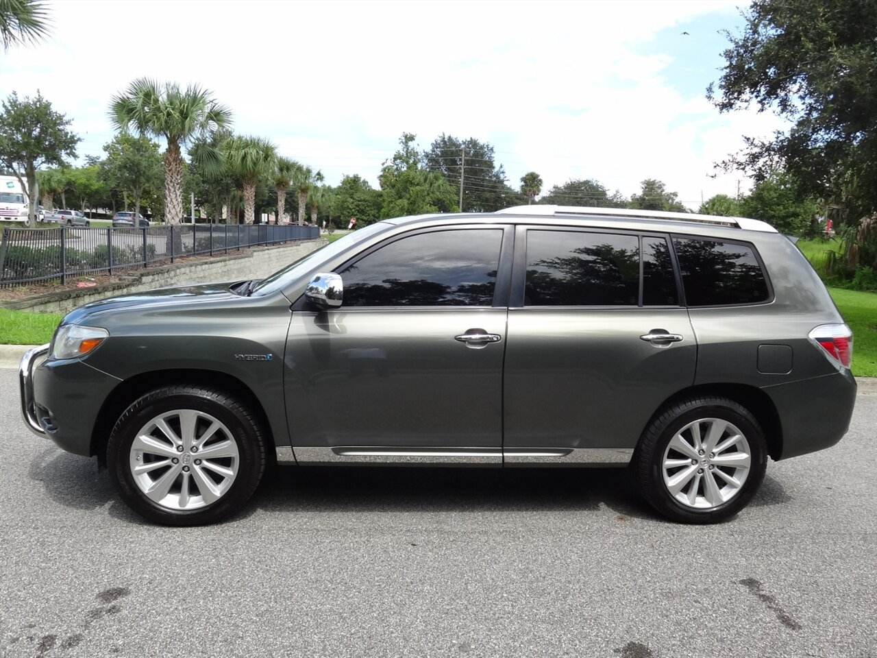 2008 Toyota Highlander Hybrid Limited - Photo 16 - Deland, FL 32720