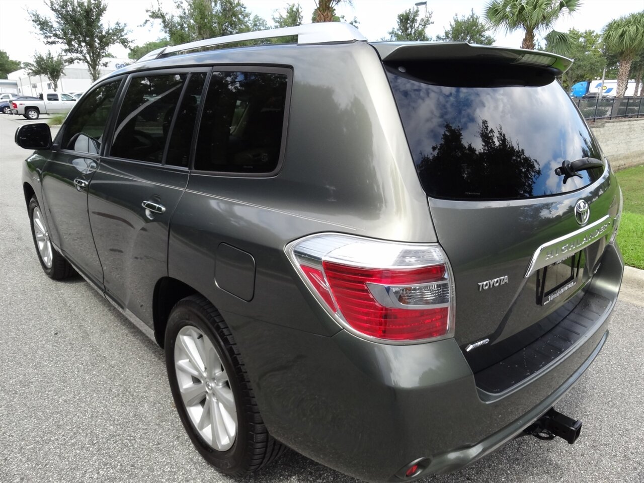 2008 Toyota Highlander Hybrid Limited - Photo 4 - Deland, FL 32720
