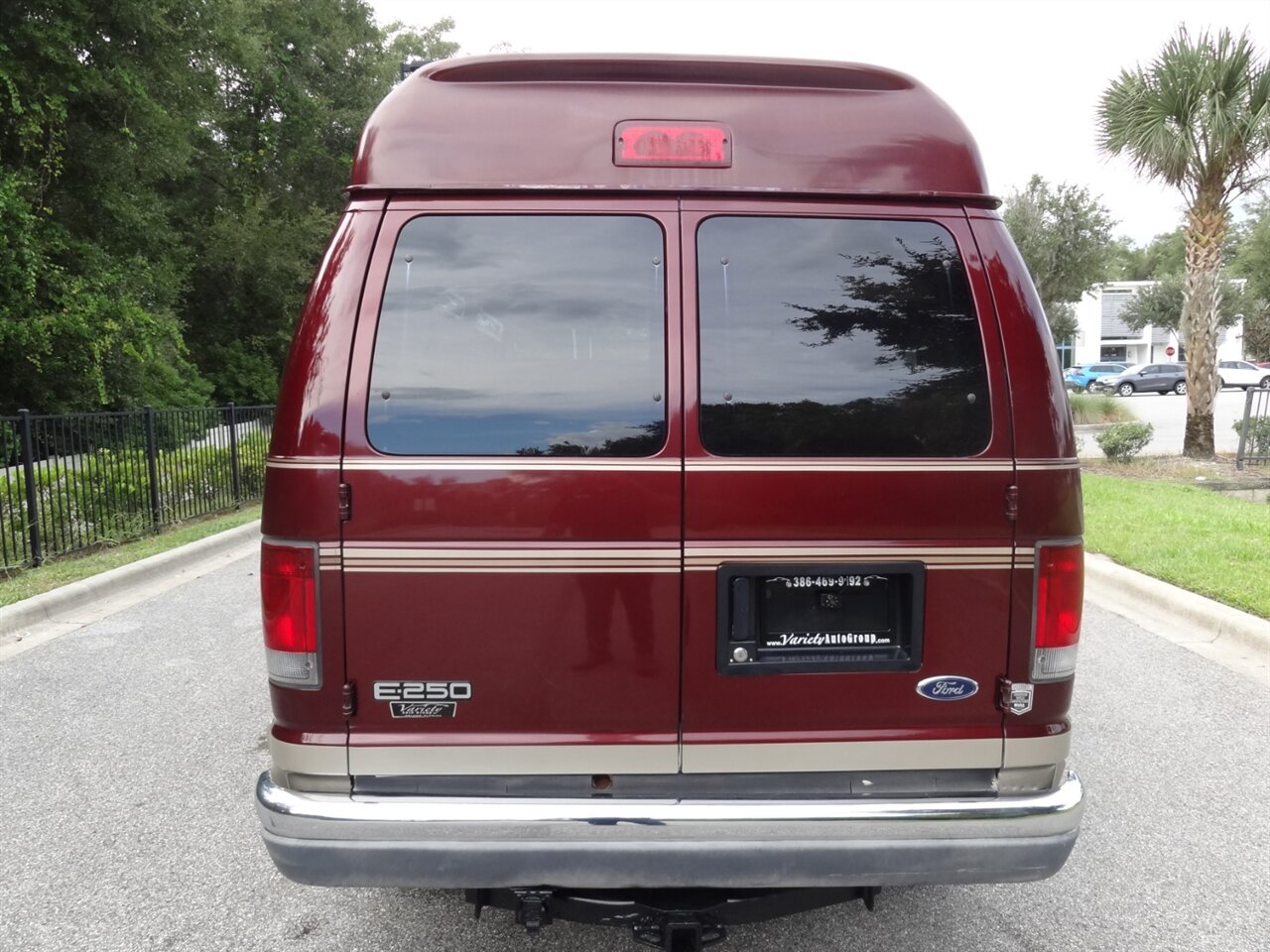 2004 Ford E-Series Chassis E-250   - Photo 15 - Deland, FL 32720