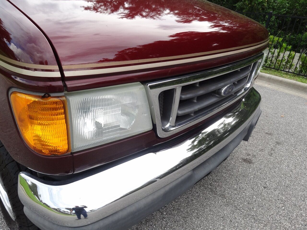 2004 Ford E-Series Chassis E-250   - Photo 7 - Deland, FL 32720