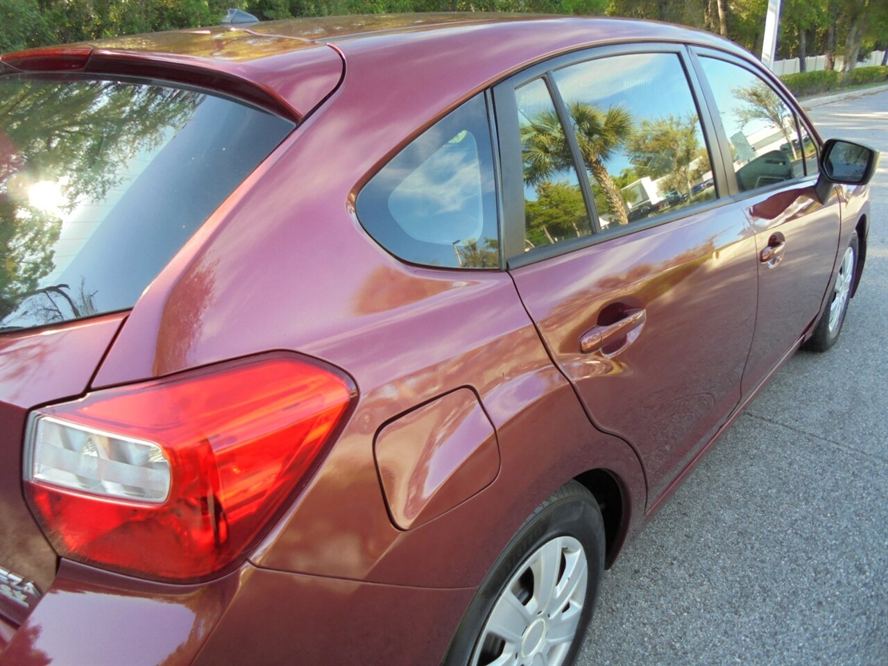 2015 Subaru Impreza 2.0i   - Photo 13 - Deland, FL 32720