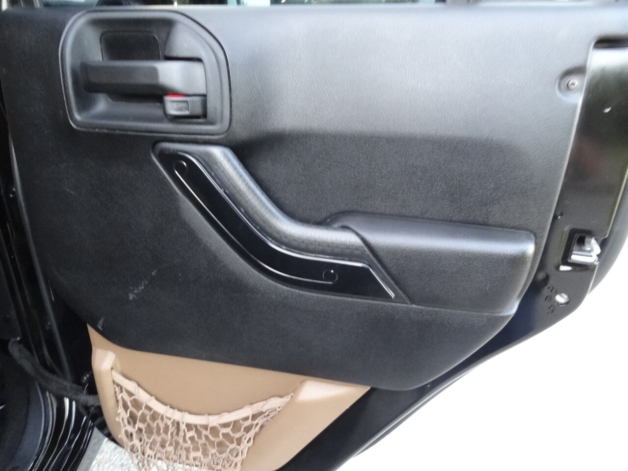 2012 Jeep Wrangler Unlimited Sahara   - Photo 51 - Deland, FL 32720