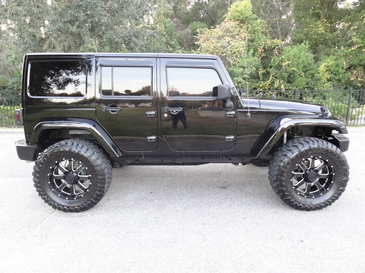 2012 Jeep Wrangler Unlimited Sahara   - Photo 15 - Deland, FL 32720