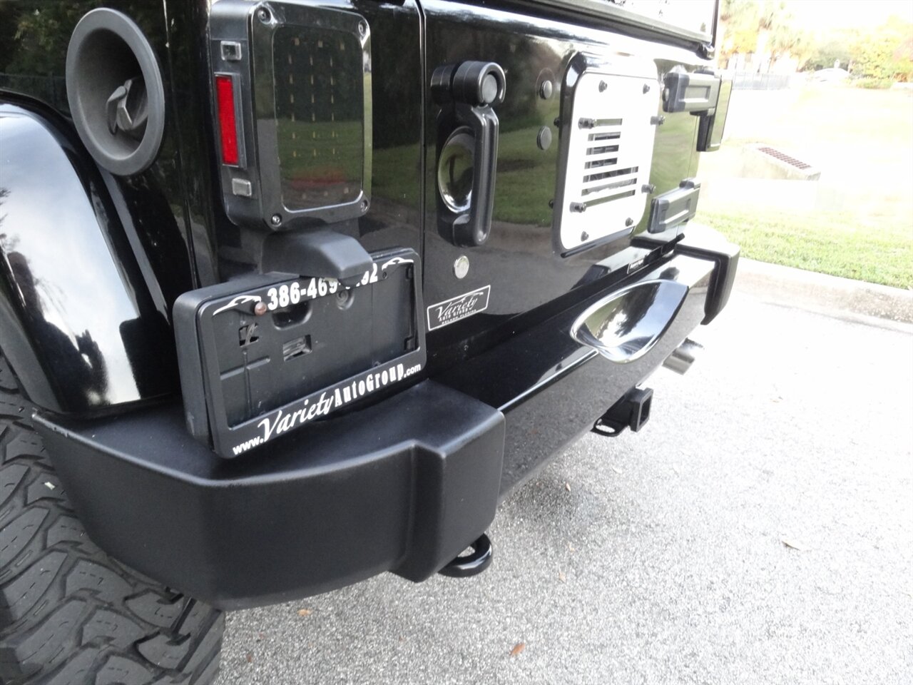 2012 Jeep Wrangler Unlimited Sahara   - Photo 20 - Deland, FL 32720