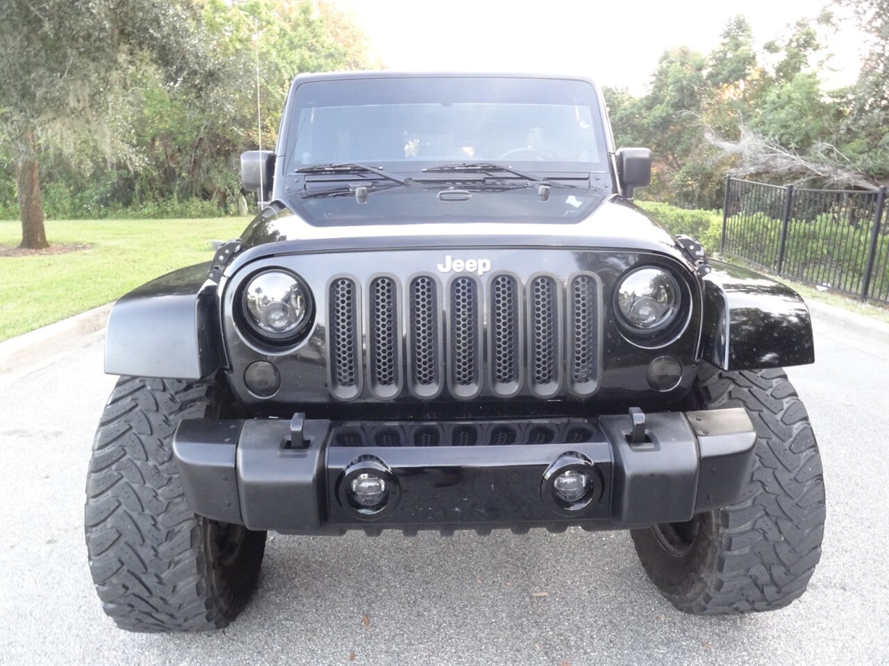 2012 Jeep Wrangler Unlimited Sahara   - Photo 5 - Deland, FL 32720
