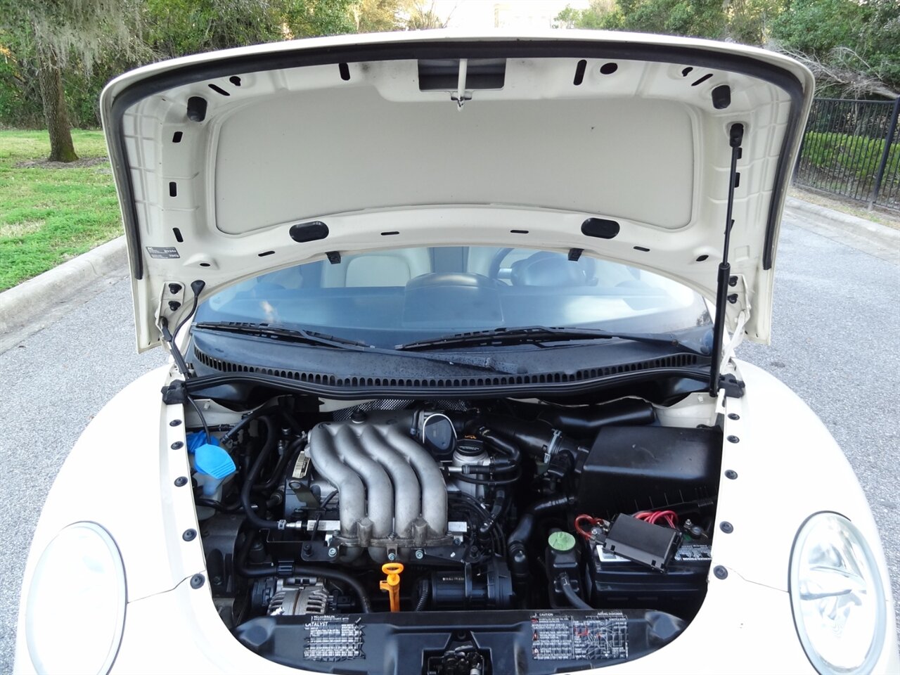 2005 Volkswagen New Beetle Convertible GLS   - Photo 25 - Deland, FL 32720