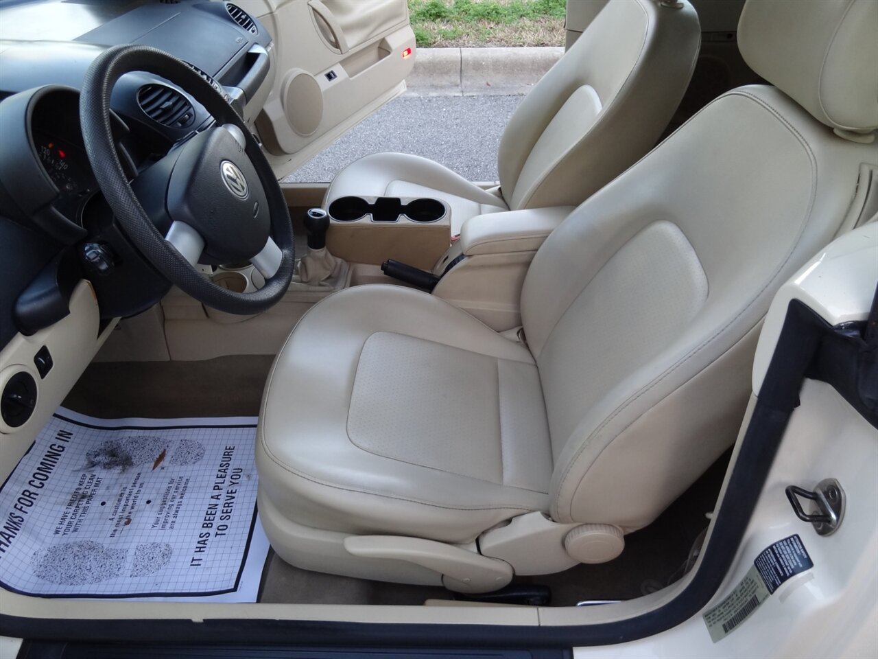 2005 Volkswagen New Beetle Convertible GLS   - Photo 30 - Deland, FL 32720