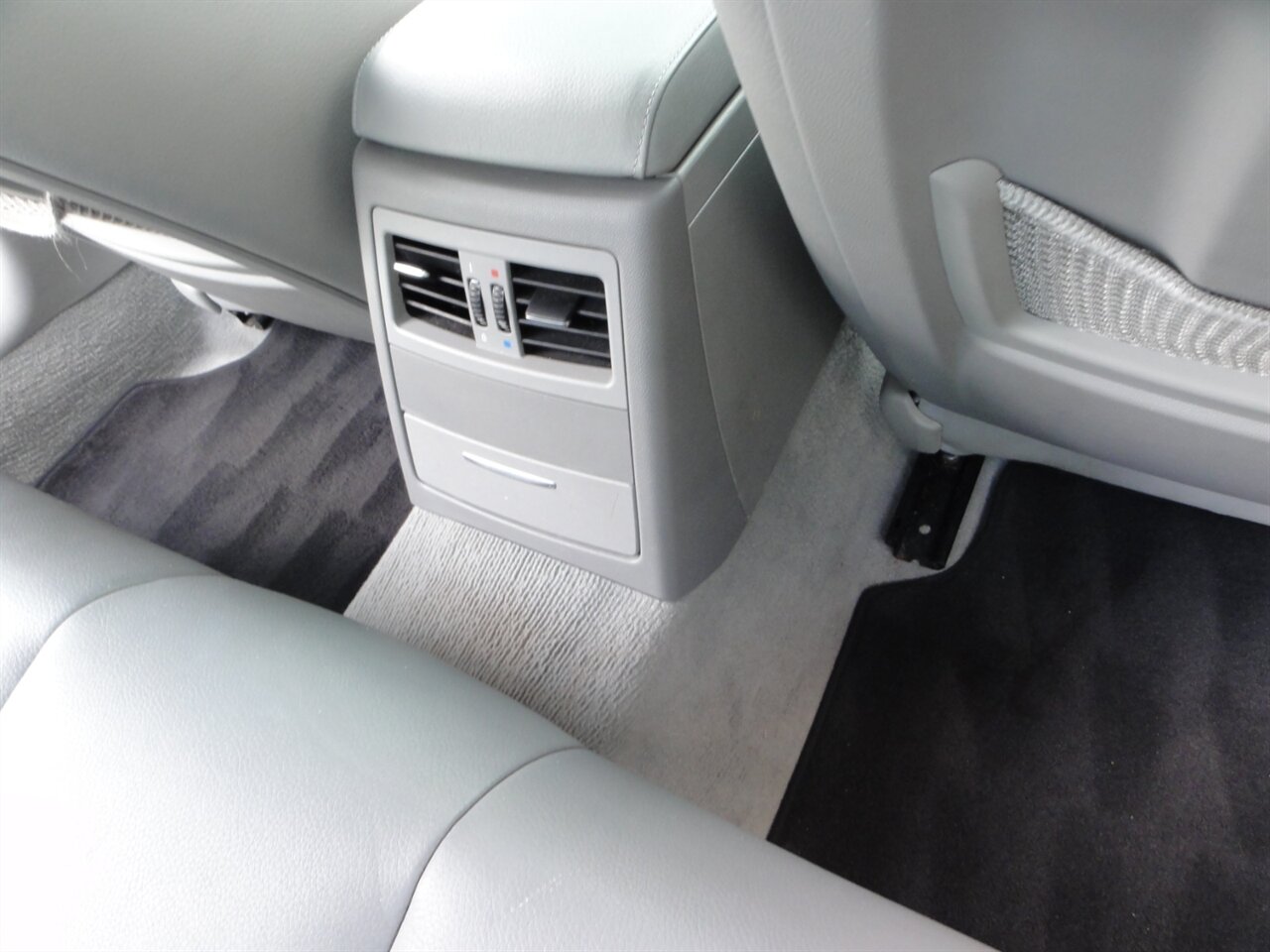 2006 BMW 330i  Premium - Photo 37 - Deland, FL 32720