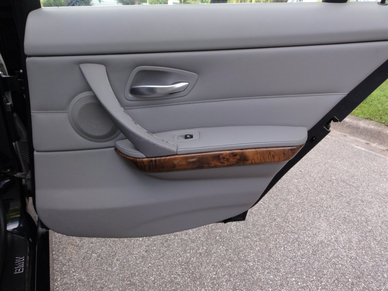 2006 BMW 330i  Premium - Photo 38 - Deland, FL 32720