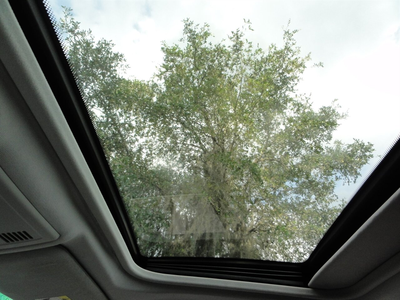 2006 BMW 330i  Premium - Photo 58 - Deland, FL 32720