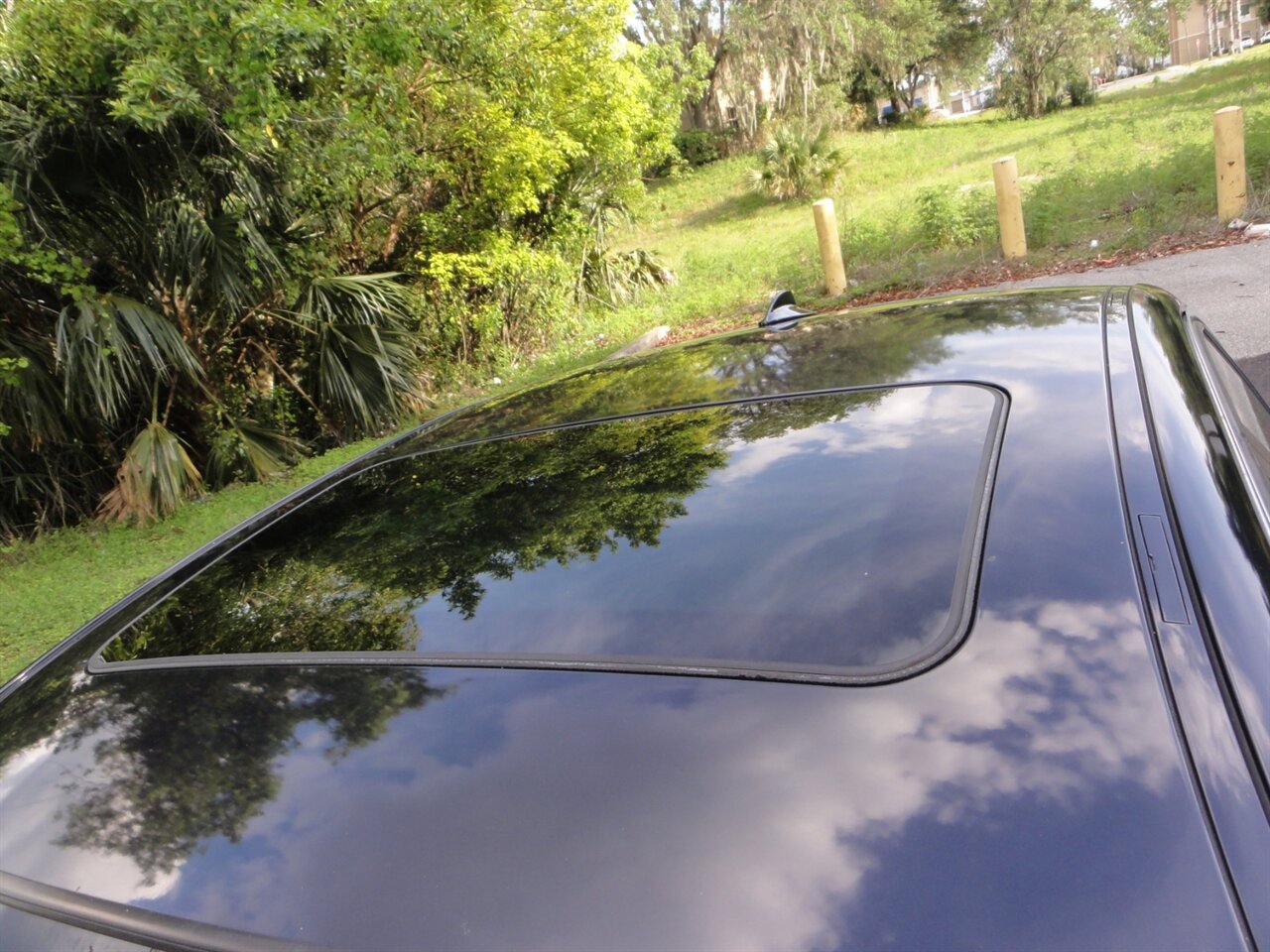 2006 BMW 330i  Premium - Photo 19 - Deland, FL 32720