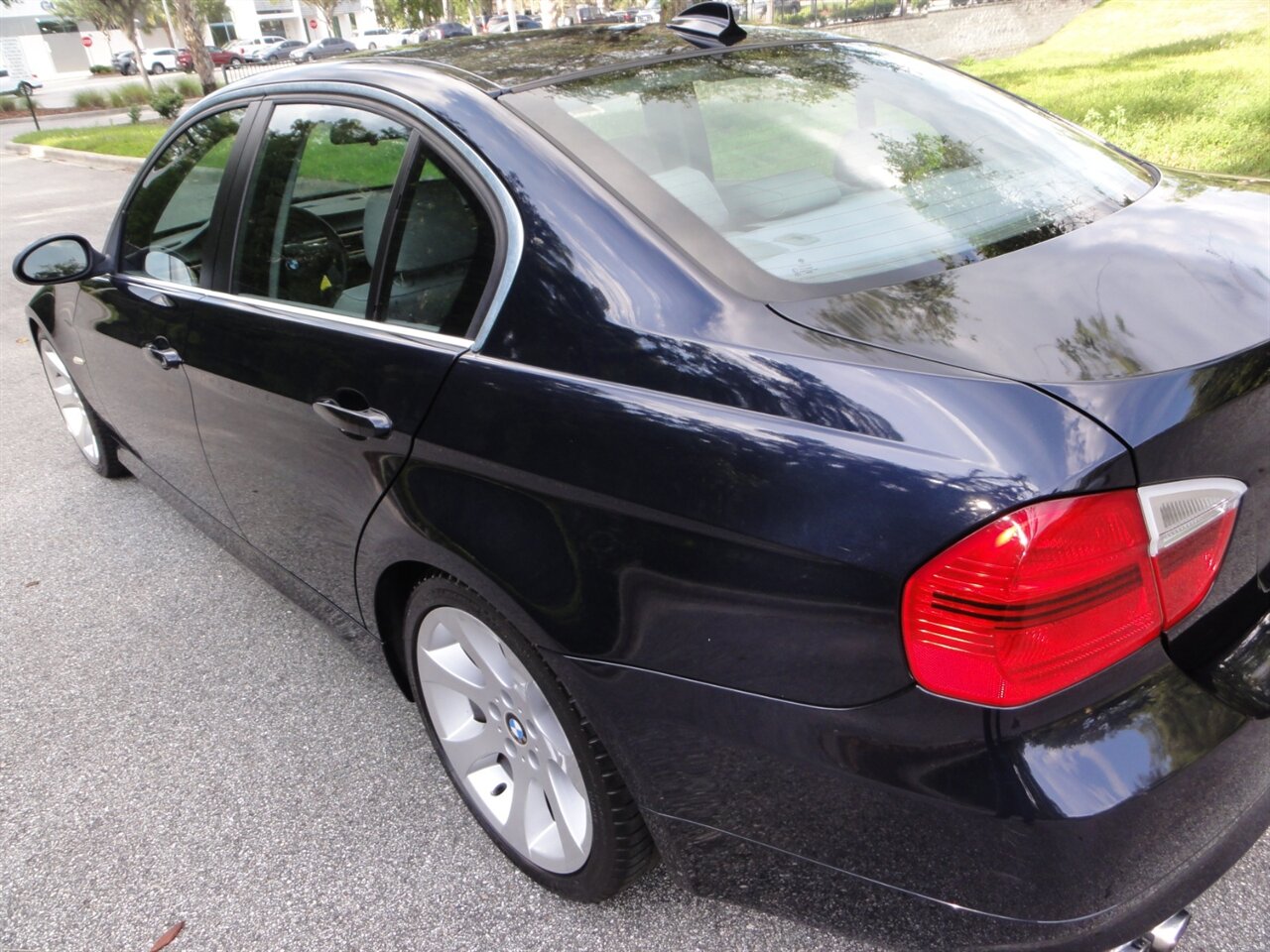2006 BMW 330i  Premium - Photo 12 - Deland, FL 32720