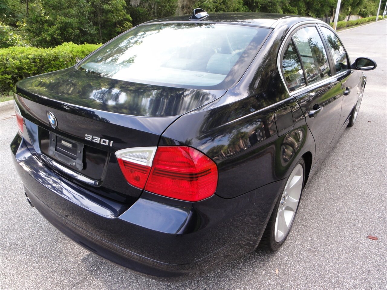2006 BMW 330i  Premium - Photo 3 - Deland, FL 32720