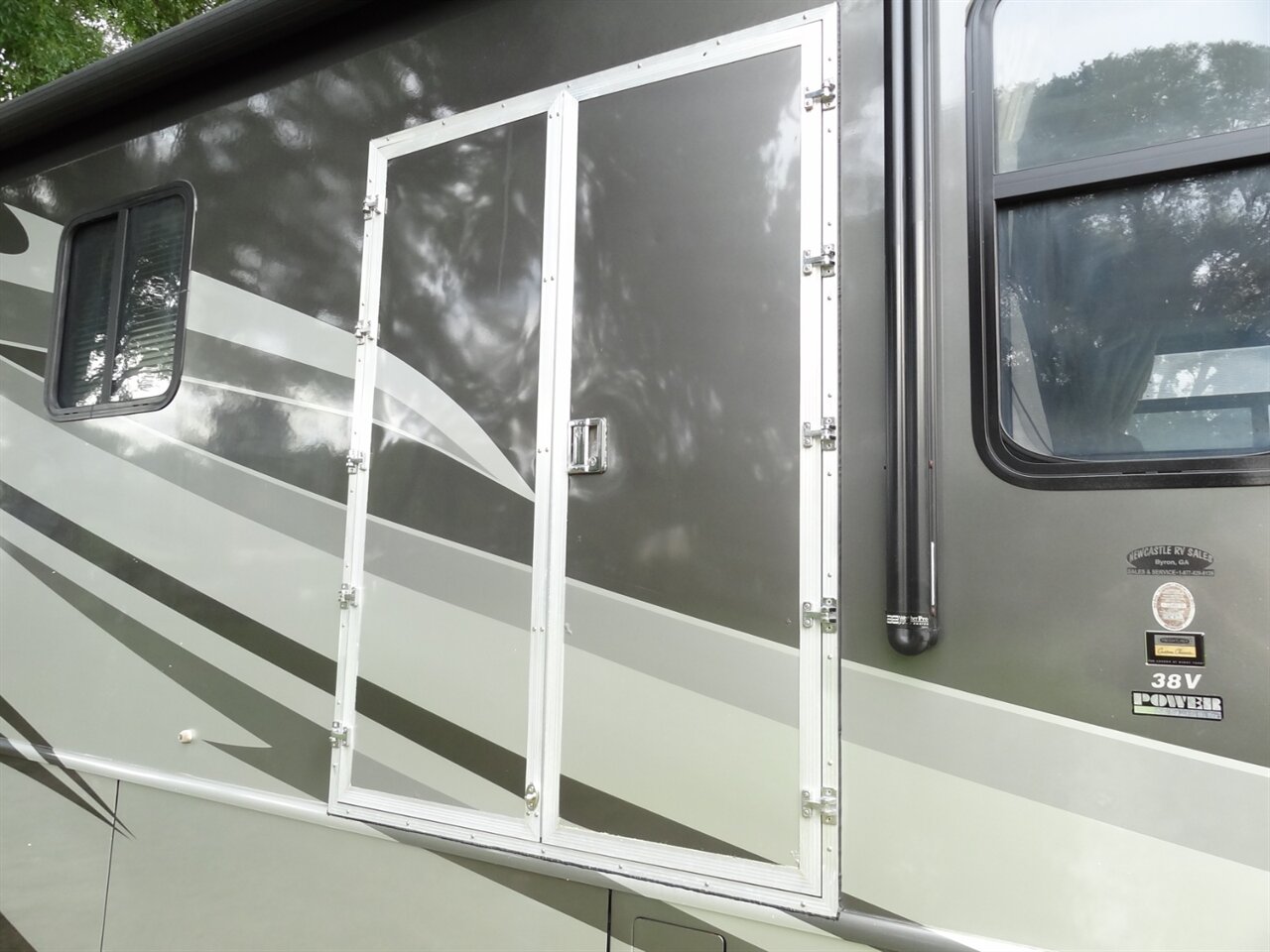 2007 Fleetwood Expedition 38N - Photo 15 - Deland, FL 32720