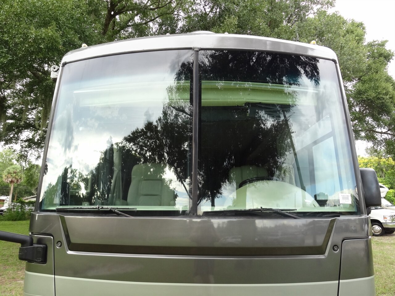 2007 Fleetwood Expedition 38N - Photo 14 - Deland, FL 32720