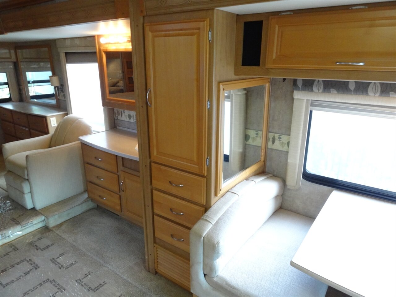 2007 Fleetwood Expedition 38N - Photo 72 - Deland, FL 32720