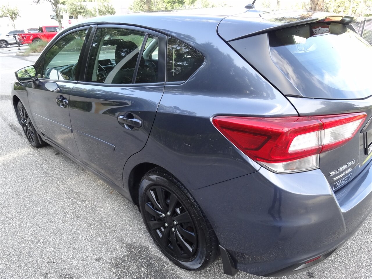 2017 Subaru Impreza 2.0i   - Photo 12 - Deland, FL 32720