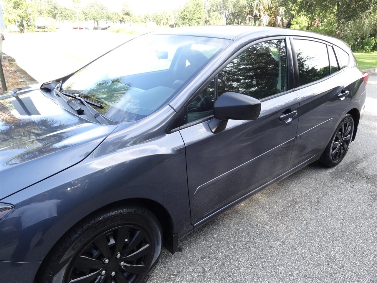 2017 Subaru Impreza 2.0i   - Photo 9 - Deland, FL 32720