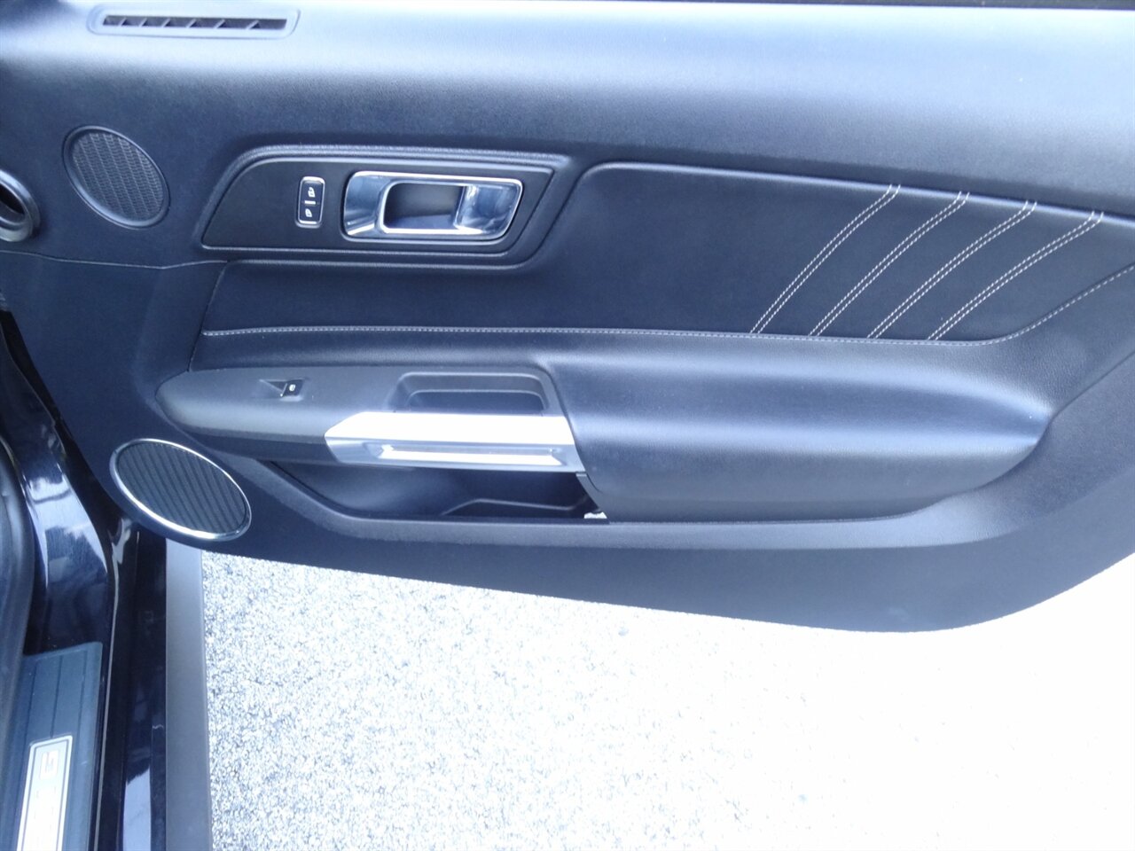 2015 Ford Mustang EcoBoost Premium   - Photo 46 - Deland, FL 32720