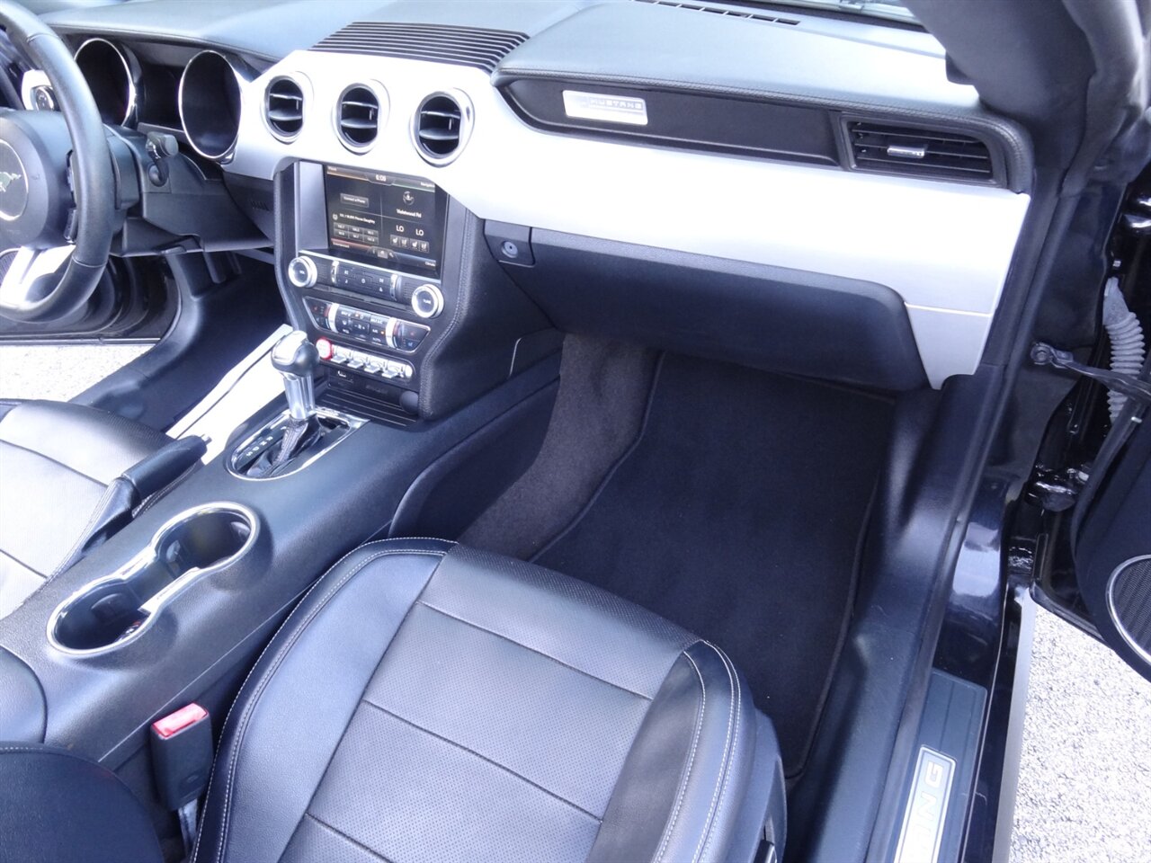 2015 Ford Mustang EcoBoost Premium   - Photo 45 - Deland, FL 32720