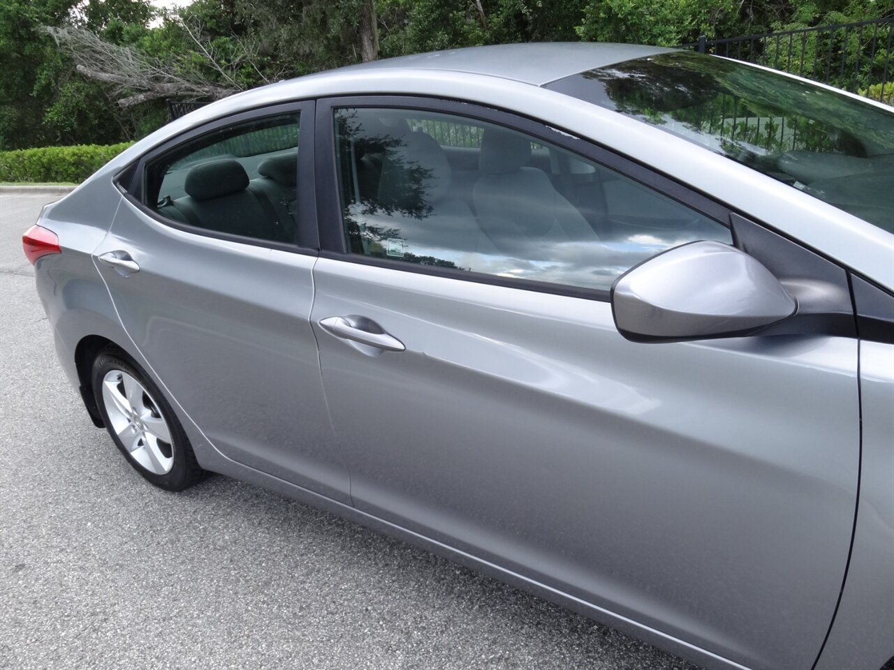2013 Hyundai ELANTRA GLS - Photo 10 - Deland, FL 32720
