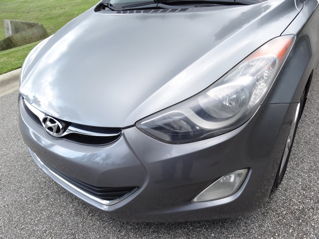 2013 Hyundai ELANTRA GLS - Photo 6 - Deland, FL 32720