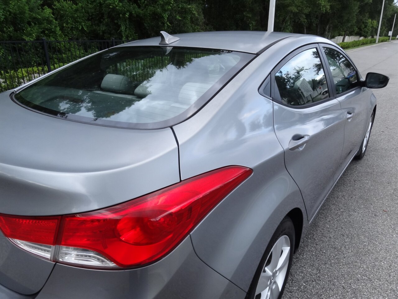2013 Hyundai ELANTRA GLS - Photo 13 - Deland, FL 32720