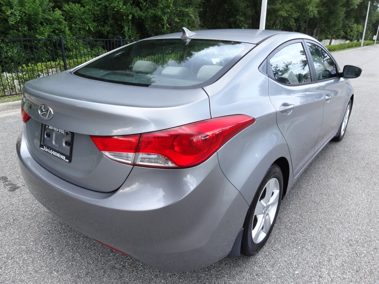 2013 Hyundai ELANTRA GLS - Photo 3 - Deland, FL 32720