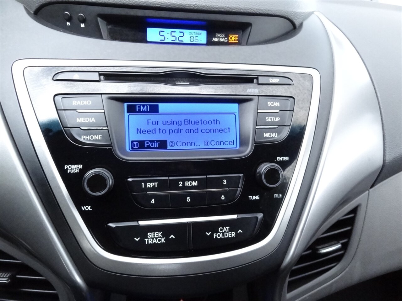 2013 Hyundai ELANTRA GLS - Photo 47 - Deland, FL 32720