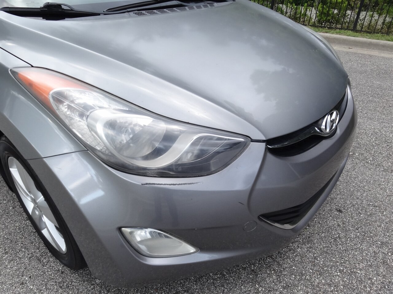 2013 Hyundai ELANTRA GLS - Photo 7 - Deland, FL 32720